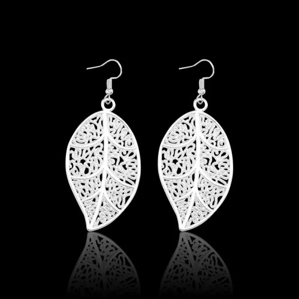 Silver Leaf Dangle Earrings – S925 Sterling Silver Nature-Inspired Jewelry - Image 4