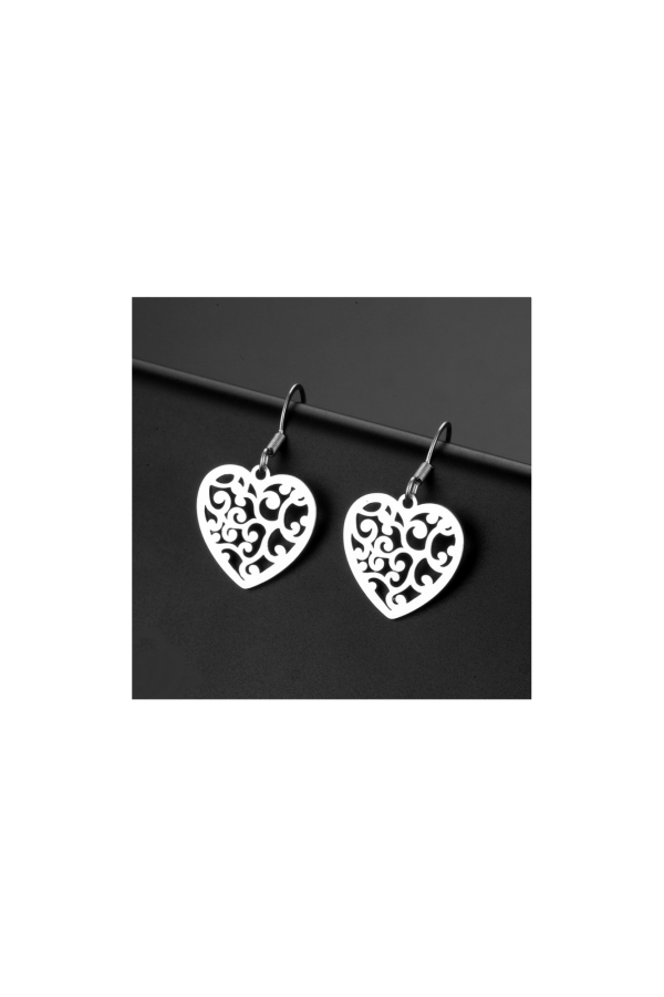 Vintage Heart Earrings – S925 Sterling Silver Elegant Love-Inspired Jewelry - Image 5